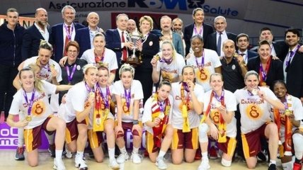 Баскетболистки "Галатасарая" выиграли Кубок Европы