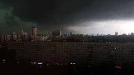 Москву штормит: отмечается 12 пострадавших