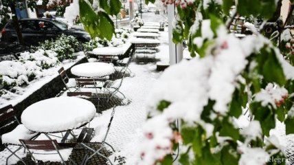Европу накрыло снегом (Видео)
