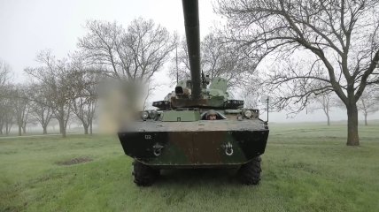 Легкі колісні танки AMX-10 вже працюють на передовій
