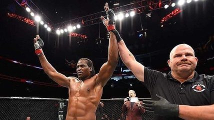 Боец UFC Нганну: Моей мечтой было стать чемпионом мира по боксу