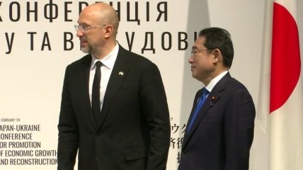 Премьер-министры Украины и Японии Денис Шмыгаль и Фумио Кисида