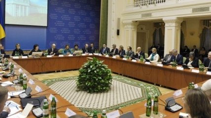Яценюк анонсировал ключевые реформы на будущий год