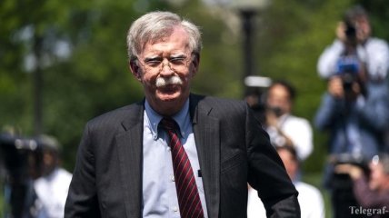 Джон Болтон рассказал о критическом отношении Трампа к Макрону