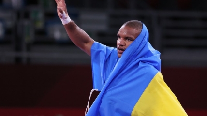 Жан Беленюк с флагом Украины