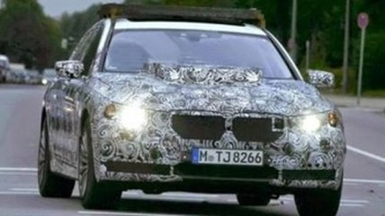 Прототип BMW X7 попался на тестах