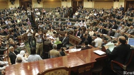 Конституционный суд Египта вновь распустил Народное собрание