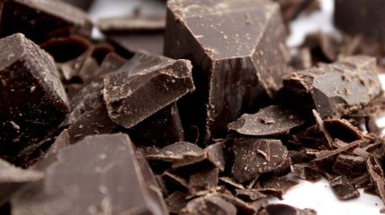 От чего может защитить горький шоколад