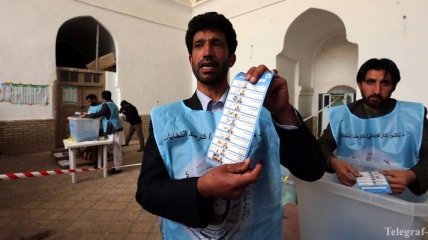 Явка на президентских и муниципальных выборах в Афганистане составила 58%
