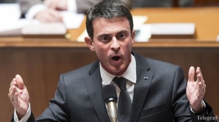 Французский премьер считает необходимым продлить режим ЧП в стране