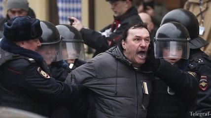 Российская полиция по всей стране насчитала около 1500 участников протестов