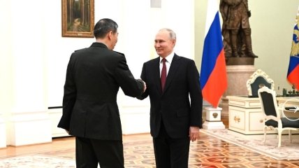 У кремлі пройшла зустріч глави Міноборони Китаю з путіним