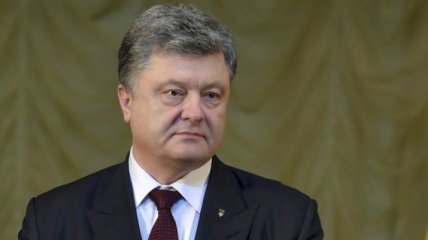 Порошенко: Россия должна прекратить огонь хотя бы на Пасху