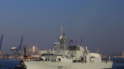 В Одессу прибыли фрегаты ВМС Канады и Испании НАТО