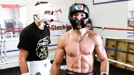 Славинский - Агинага: непобежденный украинский боксер проведет бой в США