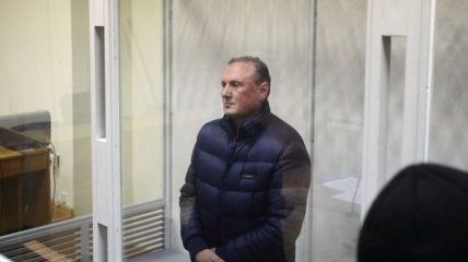 Высший спецсуд отказался переносить дело Ефремова в Киев
