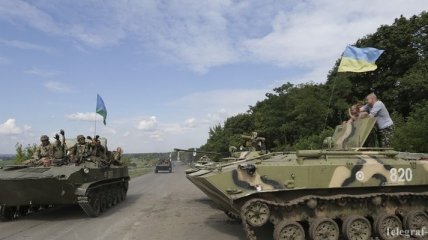 Украинские силовики продолжают блокировать Донецк 