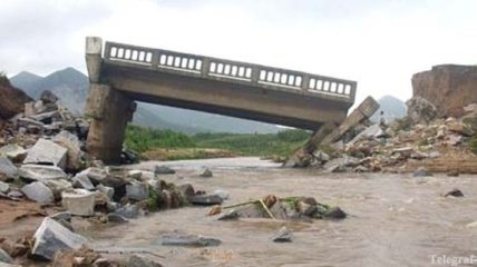 В Сьерра-Леоне из-за дождей обрушился мост, есть погибшие