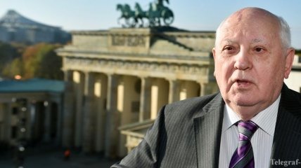 Горбачев отказался комментировать запрет на въезд в Украину