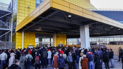 Ikea призупинила роботу у Росії