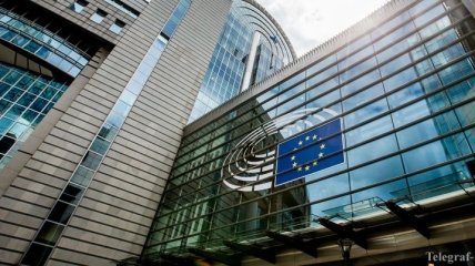 ЕС призывает РФ освободить украинских политзаключенных