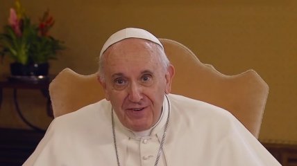 Папа Римский выступил за легализацию однополых браков: "Они имеют право на семью" (видео)