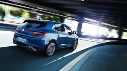 Французы рассказали о новом поколении Renault Megane