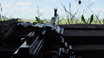 Сутки в АТО: Боевики стреляют из минометов, есть потери