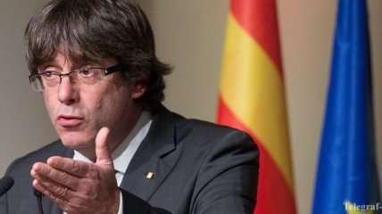 Пучдемон требует от Испании восстановления смещенного правительства Каталонии