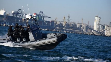 Подразделения морской охраны получили скоростные катера (Фото)