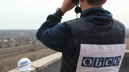 ОБСЕ зафиксировали неотведенную колонну бронетранспортеров боевиков