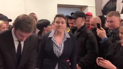 Суд освободил Савченко и Рубана