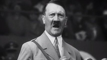 Архив ЦРУ: Гитлер имитировал самоубийство и бежал в Латинскую Америку