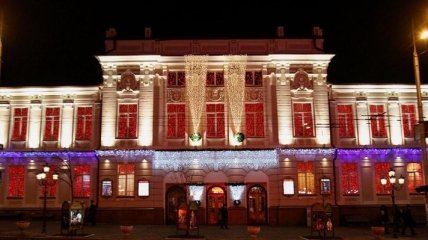 Киевский театр оперетты закончил 80-ый сезон гала-концертом