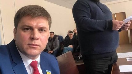 Суд изменил меру пресечения соратнику Медведчука Лесику