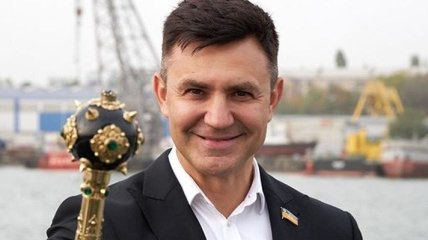 Тищенко оконфузился с поздравлением Усика