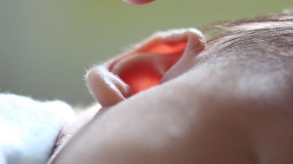 Восстановление слуха: создан имплант, способный "починить" повреждения внутреннего уха