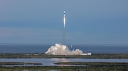 NASA: Cargo Dragon сегодня совершит стыковку с МКС