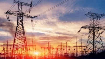 Промисловці закликали Шмигаля не збільшувати норматив з імпорту е/енергії для їх невідключення від електрики