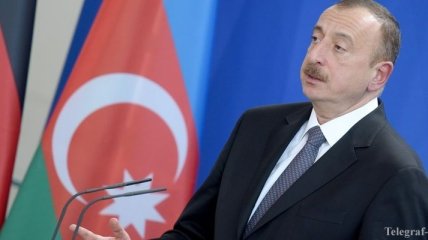 Алиев обсудил с главой МИД Франции урегулирование конфликта в Карабахе