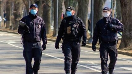 9 мая в Украине: Полиция будет контролировать выполнение карантинных требований во время акций