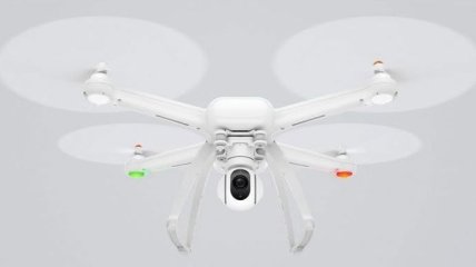 Xiaomi официально представила квадрокоптер Mi Drone (Видео)