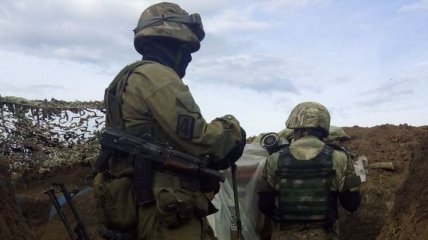 Обстрелы Широкино: ранены 3 бойца "Азова"