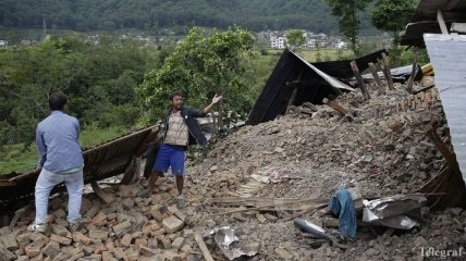 МИД: Четверо украинцев эвакуированы из Непала