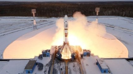 Роскосмос назвал причину падения российских спутников в Атлантический океан