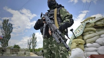 Штаб АТО: За прошедшие сутки боевики 61 раз нарушили Минские соглашения