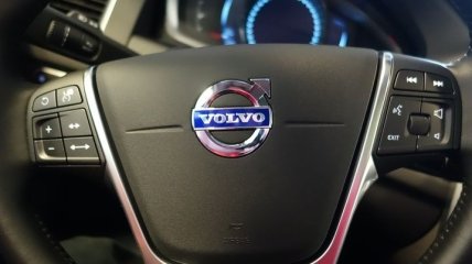 Новый электрокар Volvo получит мультимедиа на базе Android (Видео)