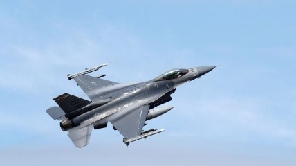 F-16