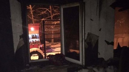 Огонь на балконе: В Запорожье спасатели ликвидировали пожар в многоэтажке