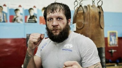 Александр Емельяненко в СИЗО с переломом бедра